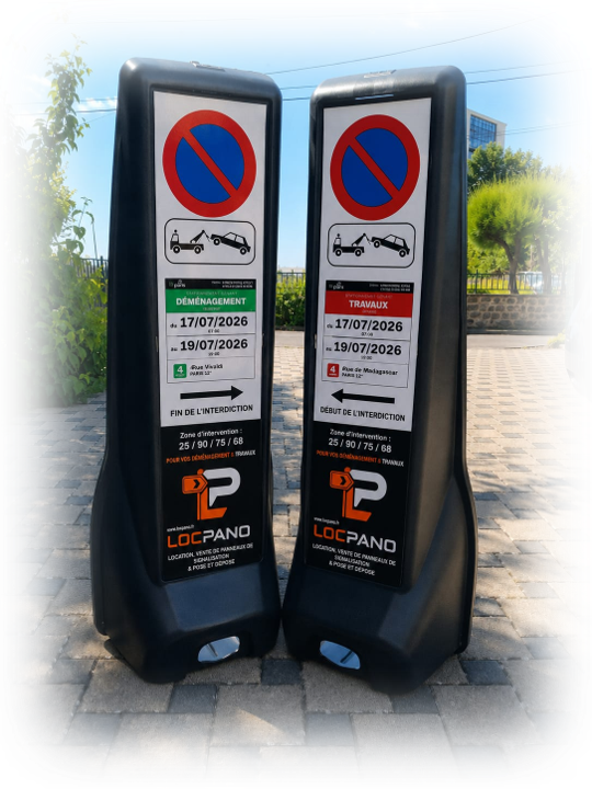Panneau d'interdiction de stationner LocPano installé en rue